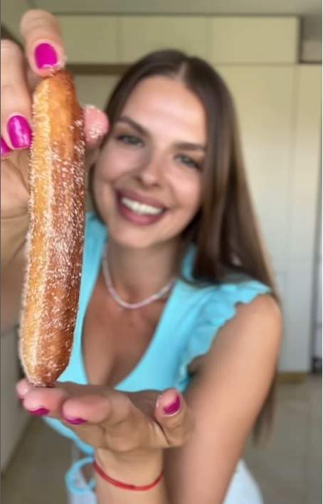 Rețeta de churros de casă a Brigittei Gheorghe, fosta concurentă Chefi la cuțite. Ingredientul secret care nu trebuie să lipsească