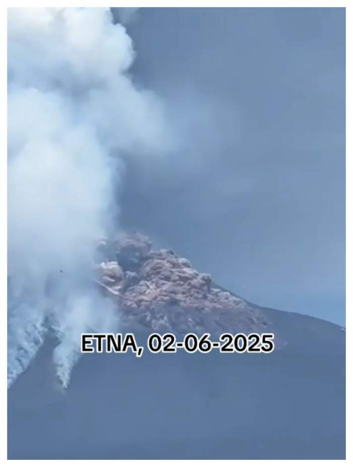 Imagini de coșmar după ce Vulcanul Etna a erupt în Italia. Norii de cenușă au ajuns la câțiva kilometri / VIDEO