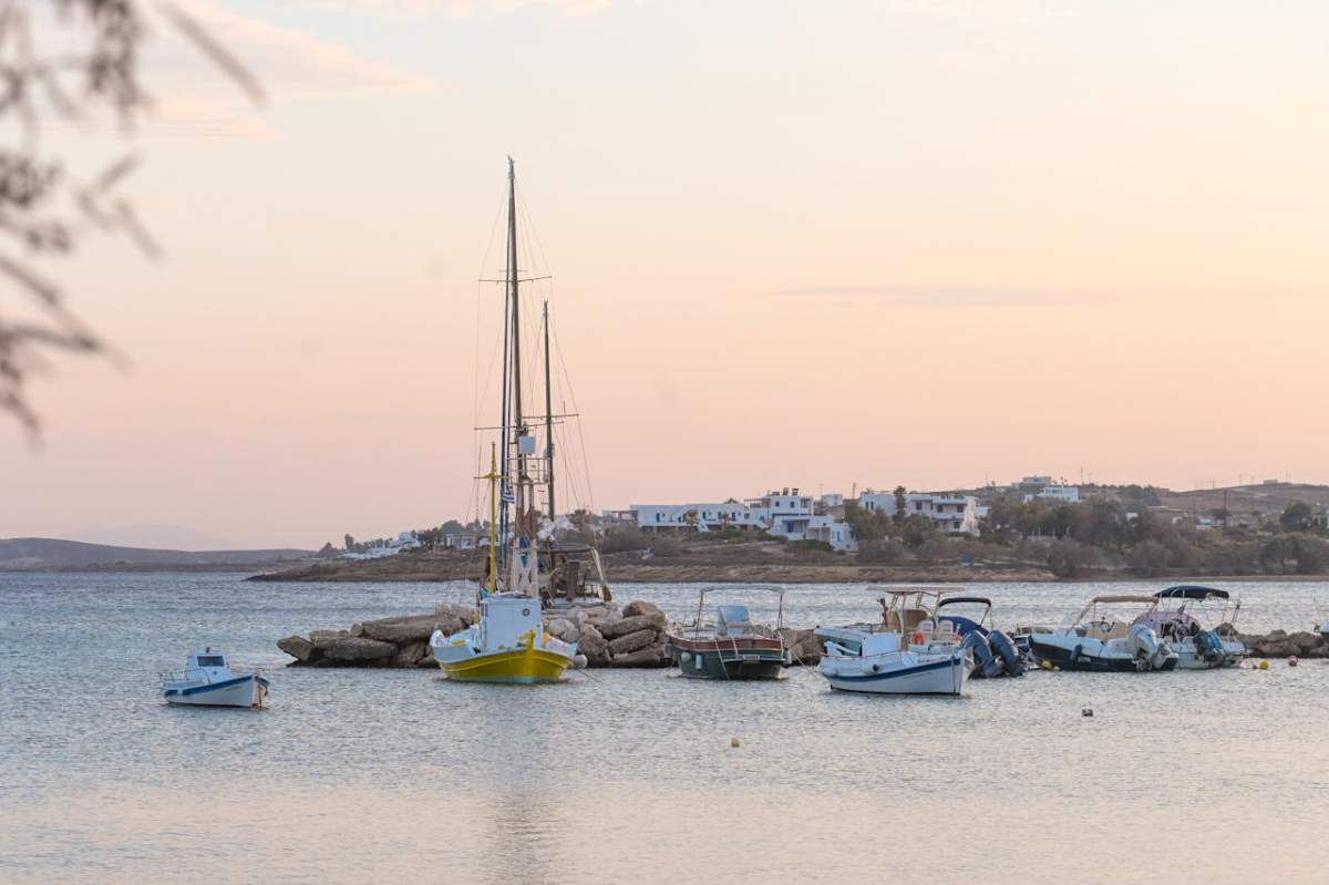 paros grecia