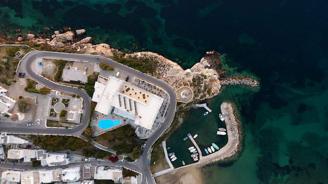 Trei plaje europene neștiute care merită descoperite. Recomandarea venită de la un turist ce a vizitat aproape 30 de țări într-un an