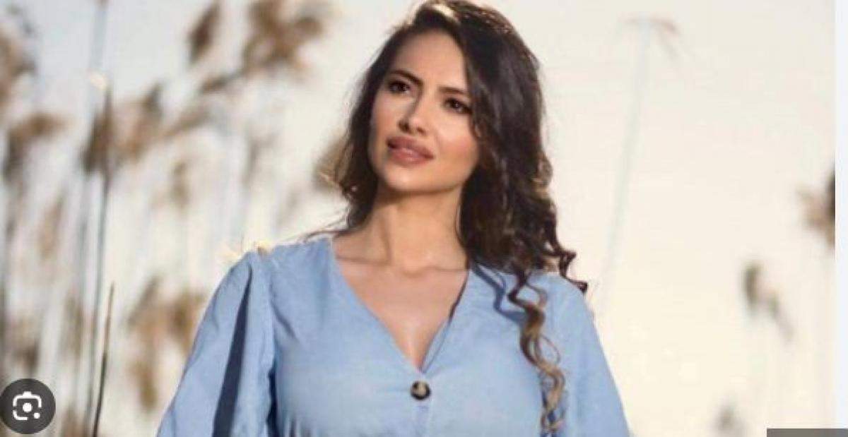 Vedeta din România care susține că are farmece făcute de mama ei! Un preot ar fi ajutat-o să descopere: ”Am mers prin manastiri...” / FOTO