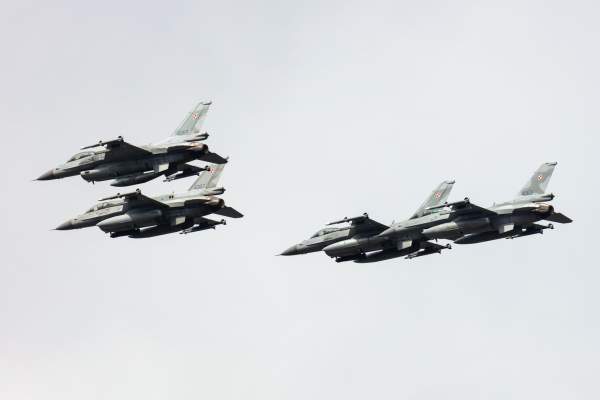 O țară din Europa se pregătește pentru război! Cetățenii au fost avertizați