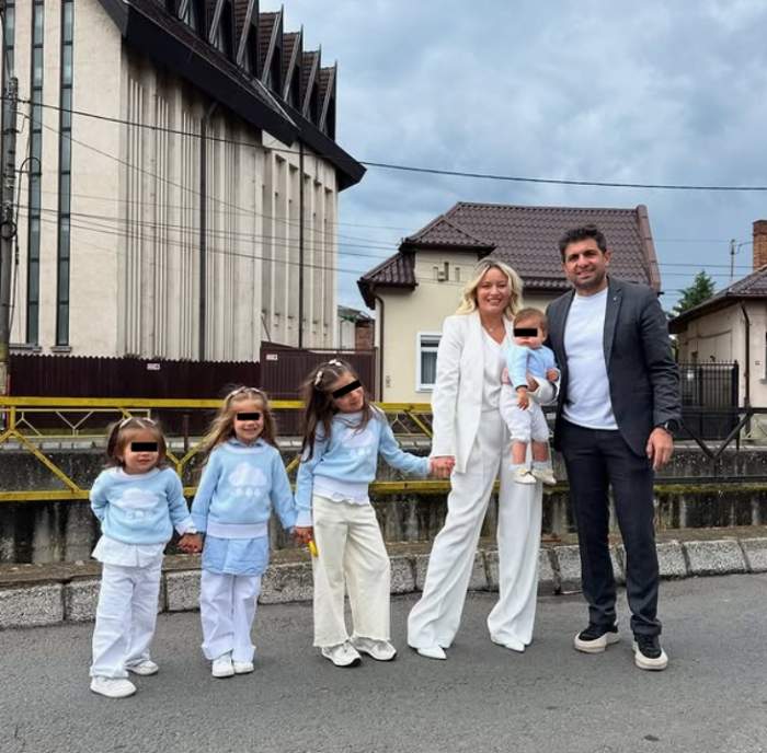laura cosoi cu cele 4 fetite si familia ei