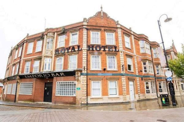 Hotel de milioane, scos la vânzare pentru 1 euro. De ce a decis proprietarul să renunțe