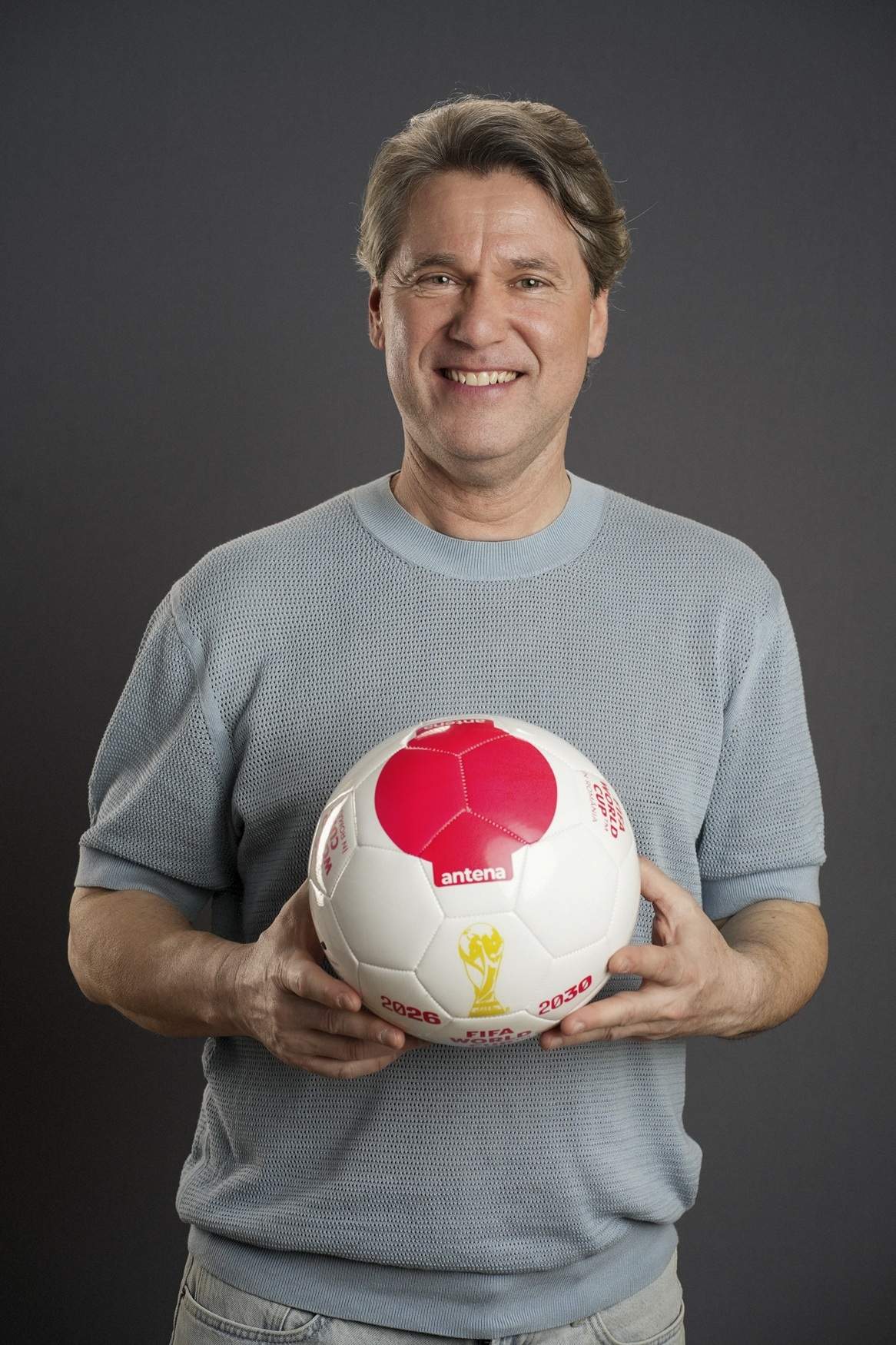 Florin Răducioiu, interviu exclusiv cu Fabio Capello, pe San Siro, într-o nouă ediţie SuperMondial, la Antena 1