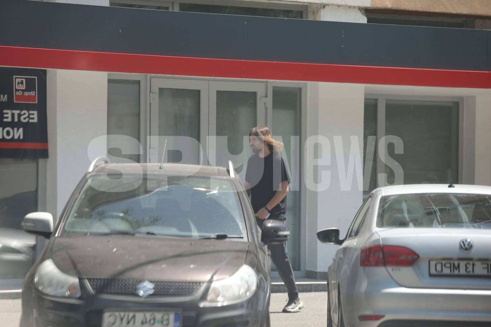 Dan Alexa, de neînduplecat când vine vorba de viitoarea fostă soţie, dar milos cu necunoscuţii! Ce face antrenorul în timpul liber