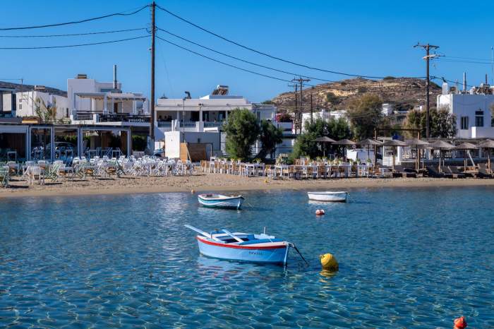 Locul unde Grecia încă mai păstrează farmecul autentic. Escapada perfectă pentru vara aceasta