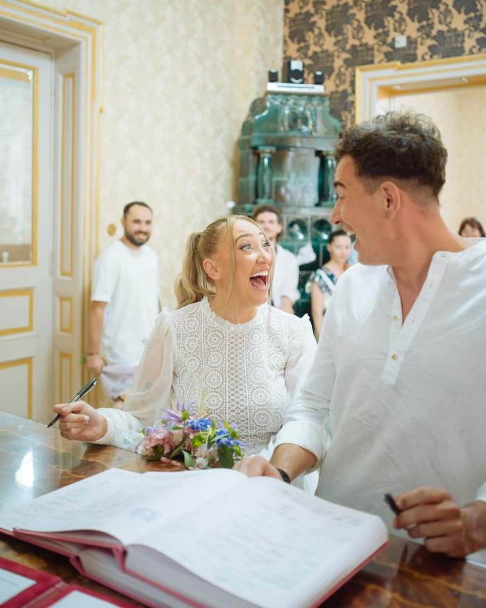 Zi importantă în familia Ilonei Brezoianu. Soțul actriței își sărbătorește ziua de naștere: „Cel mai bun tată”