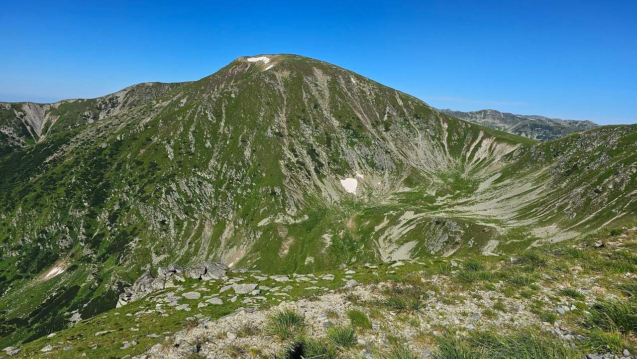 Se deschid Transalpina și Transfăgărășan. În ce interval orar vor putea șoferi să conducă pe cele mai spectaculoase șoșele din România