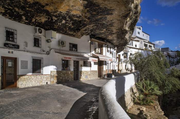 Calle Cuevas del Sol