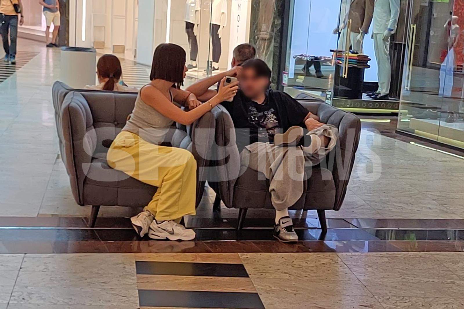 Alessia Năstase nu tace! Fiica lui Ilie Năstase îl ţine la respect pe iubit! Paparazzii Spynews au fost pe fază! Ce a deranjat-o pe tânără | PAPARAZZI