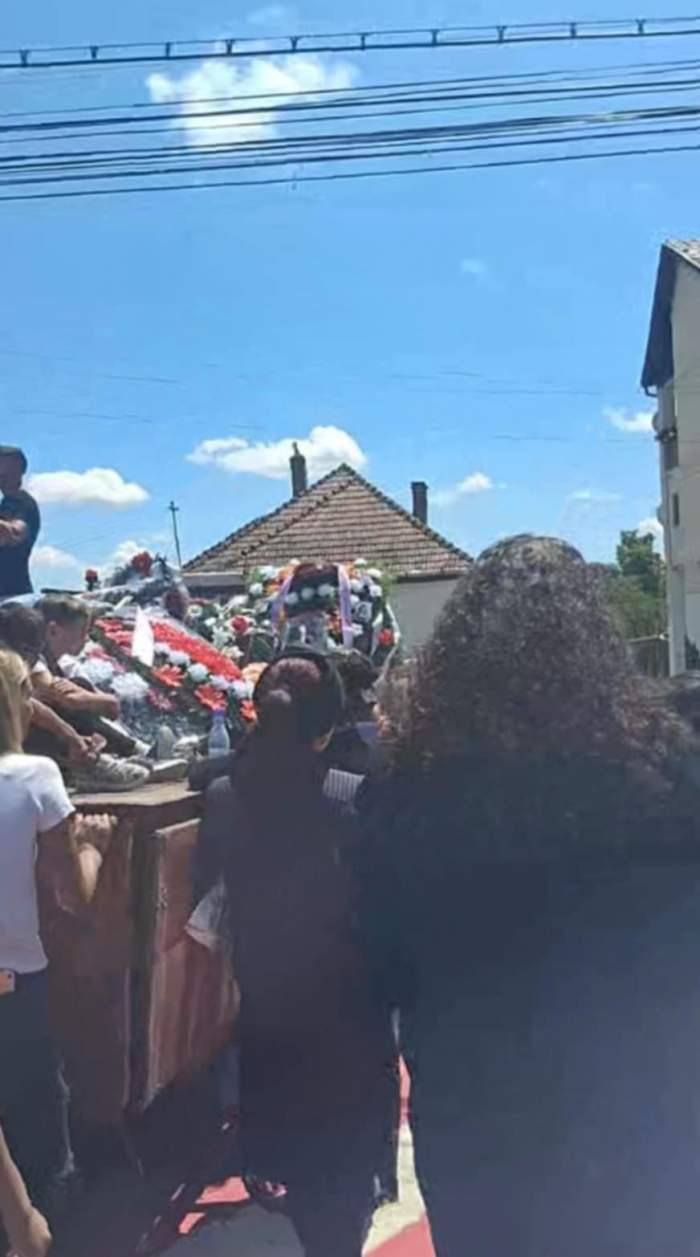 Anda, tânăra din Mureș ucisă de fostul iubit, este înmormântată astăzi! Imagini tulburătoare | FOTO