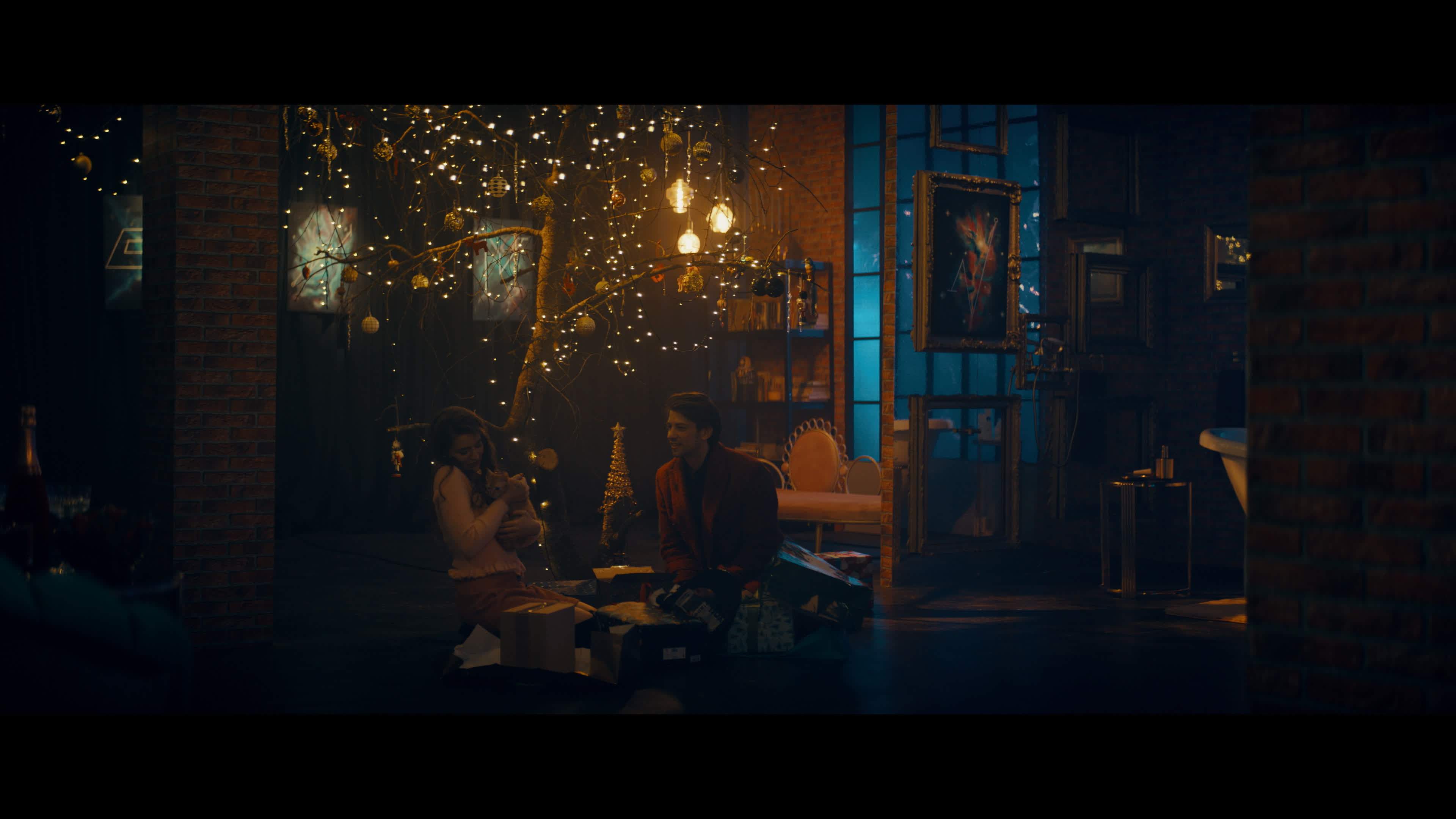Patru din zece oameni suferă zilnic de stres din cauza job-ului. Filmul „Cine nu e gata” pune burnout-ul pe marele ecran, din 16 iulie
