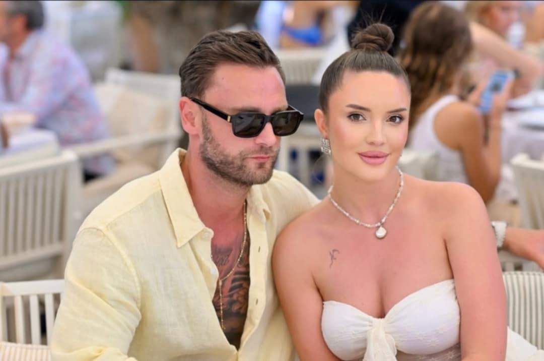 Cristi Vâlcan și iubita lui