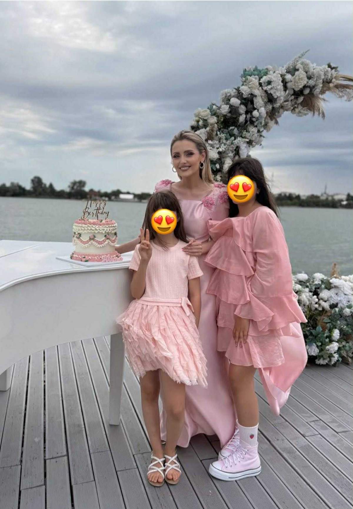 alina sorescu si fiicele ei
