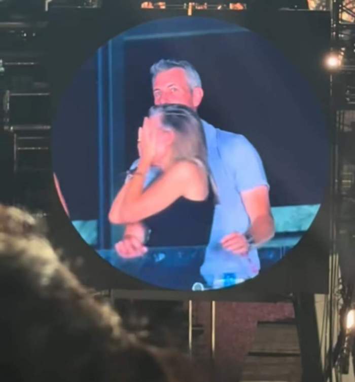 Celebrul CEO, prins cu amanta la concertul Coldplay, suspendat din funcție. S-a început o anchetă internă