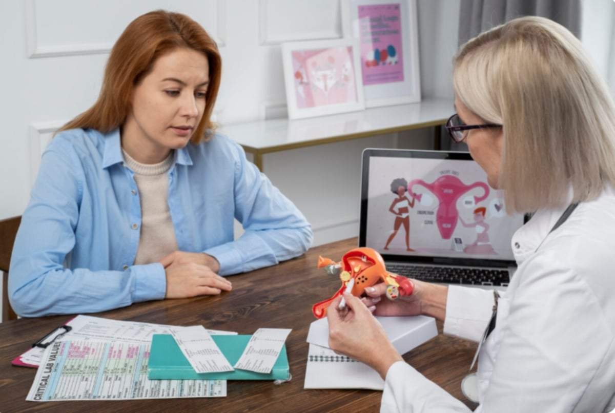 (P) Controlul ginecologic anual, un obicei care îți poate salva sănătatea