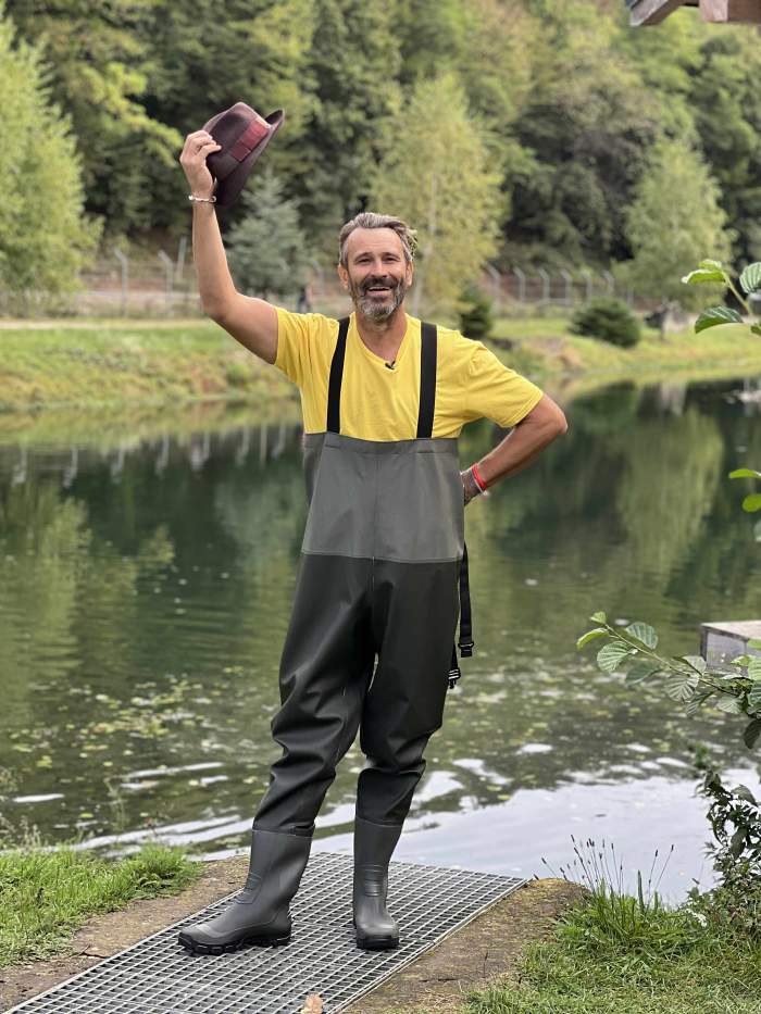 Astăzi, de la 20:30, se încheie etapa cu o miză uriașă la Poftiți pe la noi: Poftiți la întrecere Nicolai Tand: “Dintr-o dată, mi-am văzut mâna plină de sânge”
