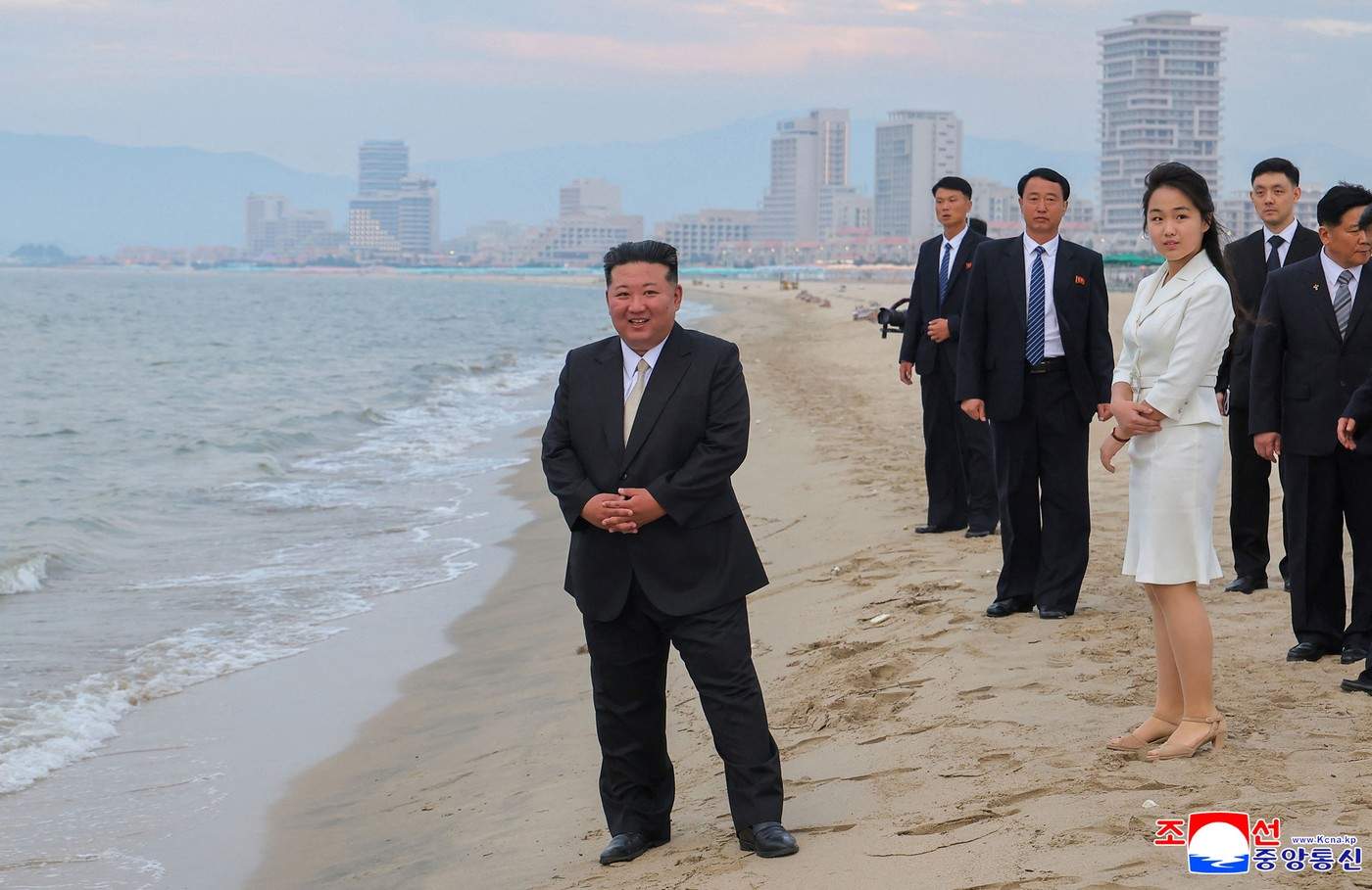 Această fotografie a fost făcută pe 24 iunie 2025 și publicată de Agenția Centrală de Știri Coreeană (KCNA) a Coreei de Nord pe 26 iunie 2025