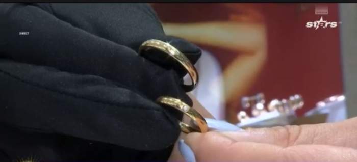 Adela Popescu și Radu Vâlcan, pregătiți pentru nunta fratelui prezentatorului de la Insula Iubirii! Se îndreaptă spre Sighișoara, unde are loc evenimentul