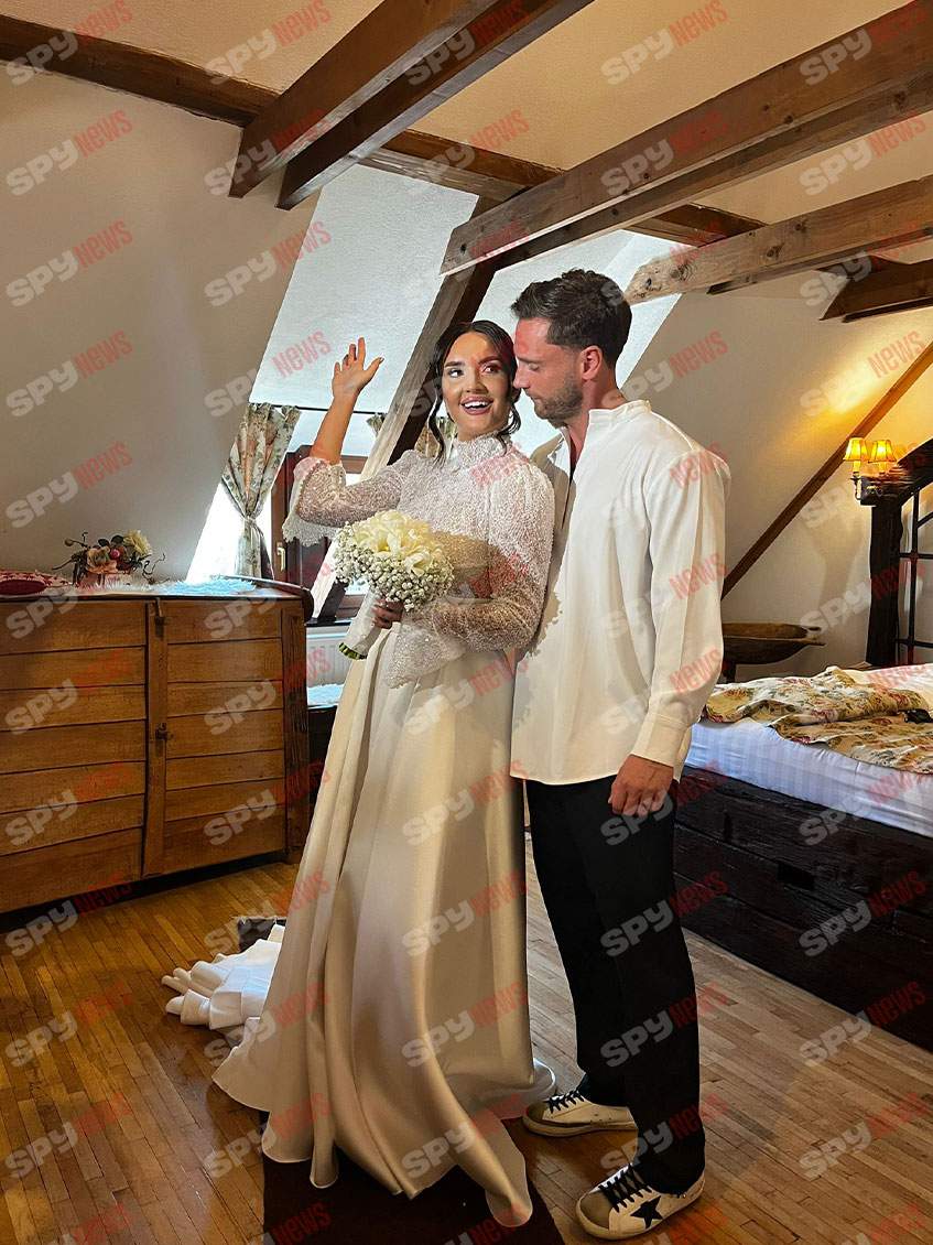 Fratele lui Radu Vâlcan și soția lui se căsătoresc astăzi! Primele imagini cu Cristian Vâlcan și Izabela | FOTO