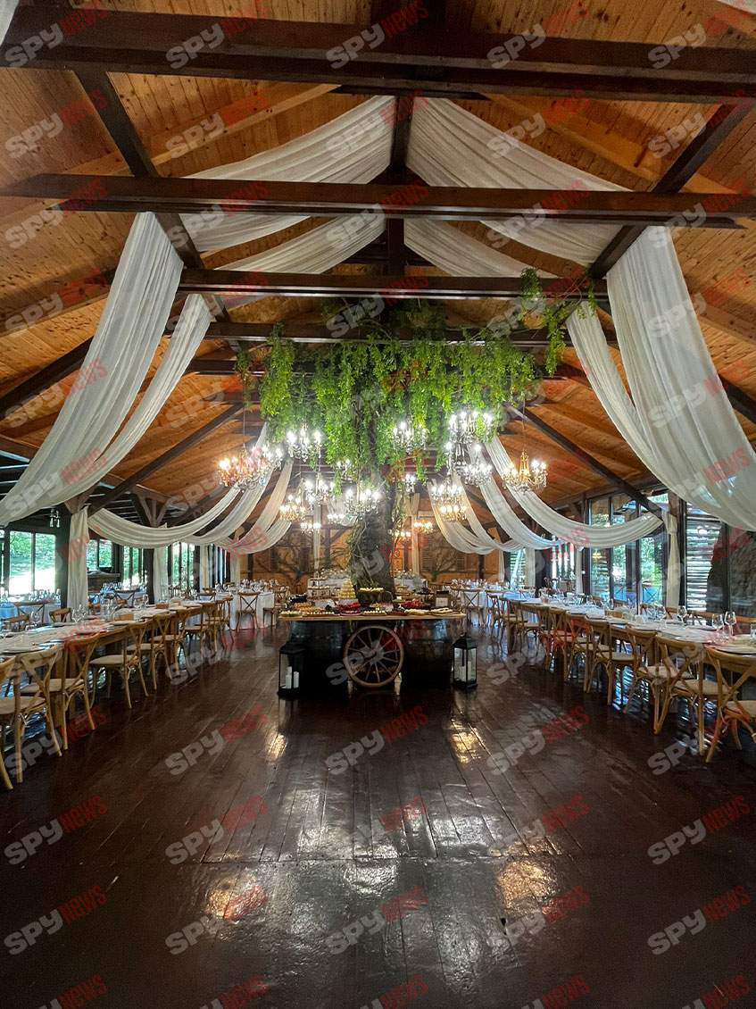 Nuntă ca în basme! Ce decor fabulos au ales fratele lui Radu Vâlcan și soția lui, Izabela! Imagini superbe de la eveniment | FOTO