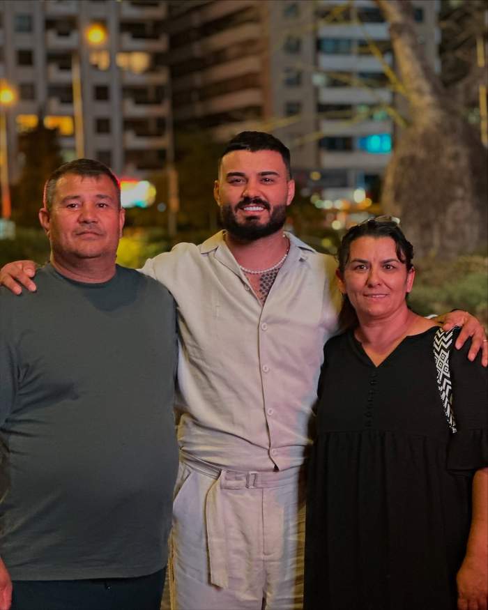 Jador și părinții lui
