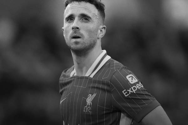 A murit Diogo Jota! Celebrul jucător de la Liverpool avea 28 de ani și se căsătorise recent. Și fratele lui a decedat în același accident