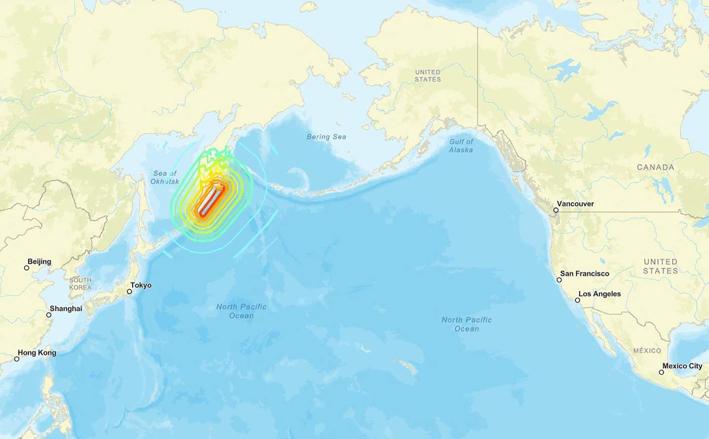 Români blocați în Hawaii după alertele de tsunami! Autoritățile se pregătesc de un dezastru. Dezvăluiri din infern: „Ne refugiem pe munte”