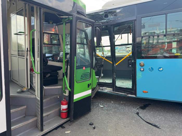 accident tramvai autobuz