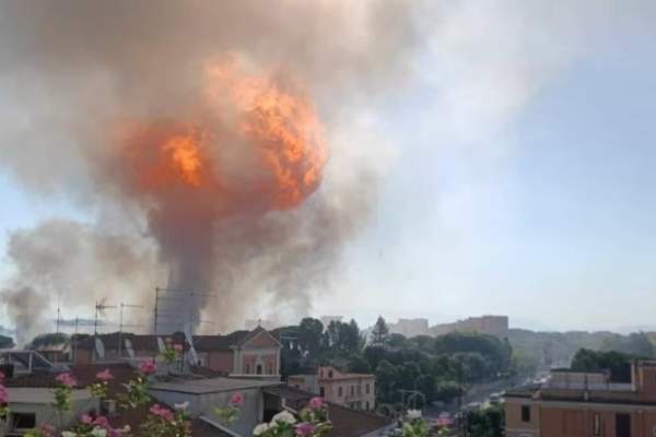 Explozie puternică la o benzinărie din Roma! Mai multe persoane au fost rănite, trei dintre ele sunt în stare gravă