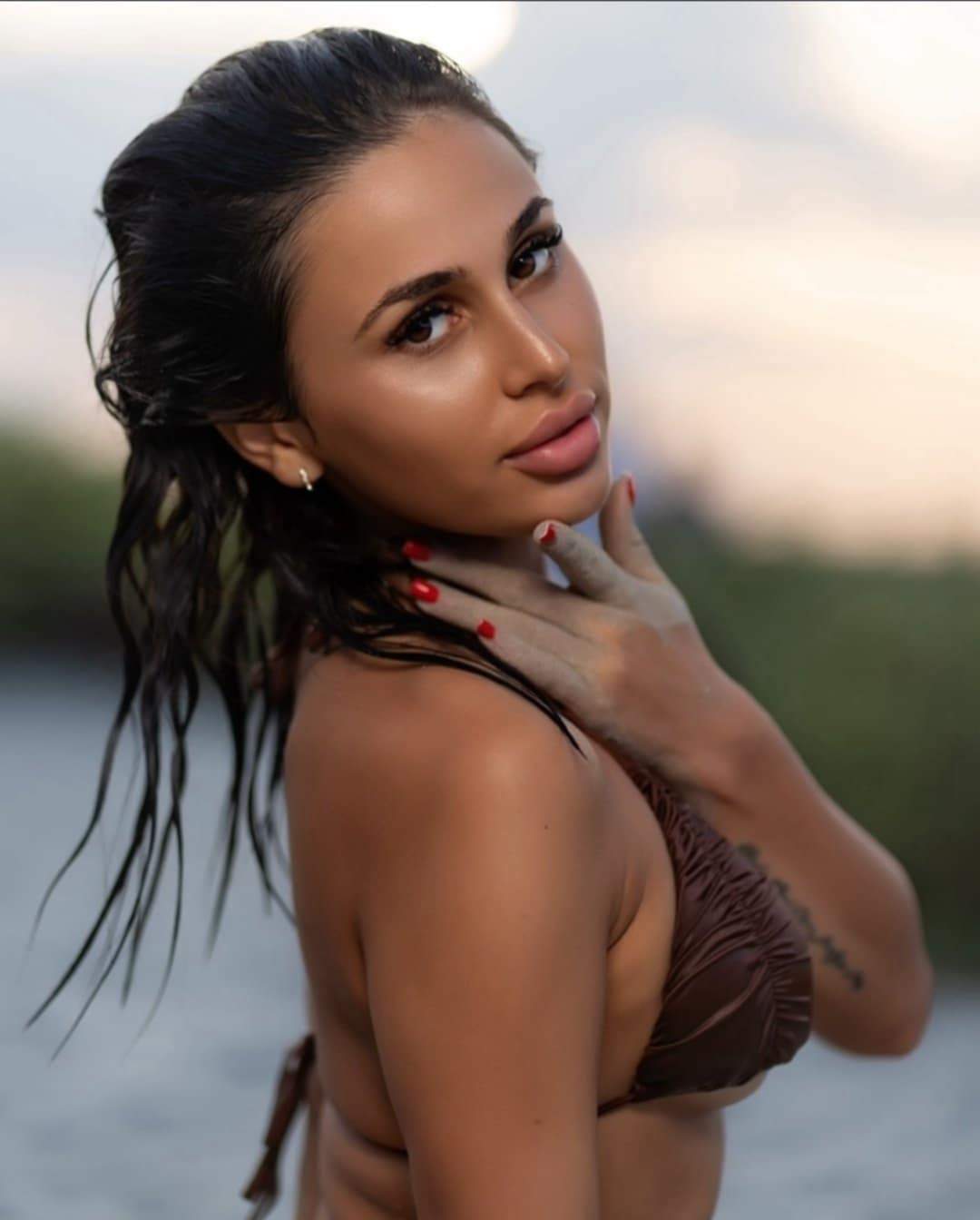 Amalia de la Mireasa