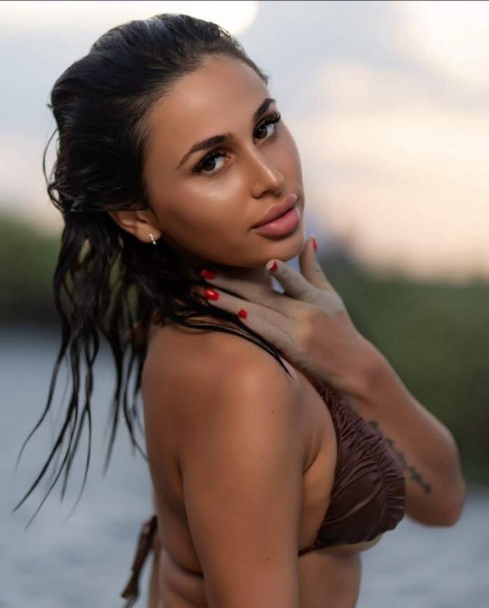 Amalia de la Mireasa