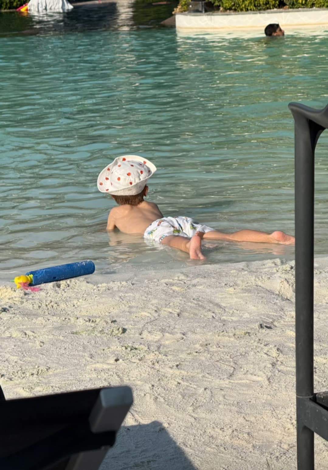 Gabriela și Dani Oțil au plecat într-o vacanță de vis! Imagini superbe de familie, alături de fiul lor! Ce destinație au ales | FOTO