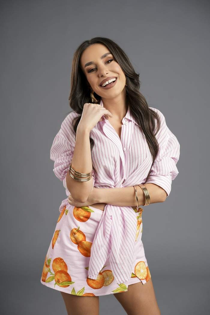 Astăzi, de la ora 13:00, Andreea Frățilă deschide un nou sezon al emisiunii Mireasa. Direct din culise, la Antena Stars!