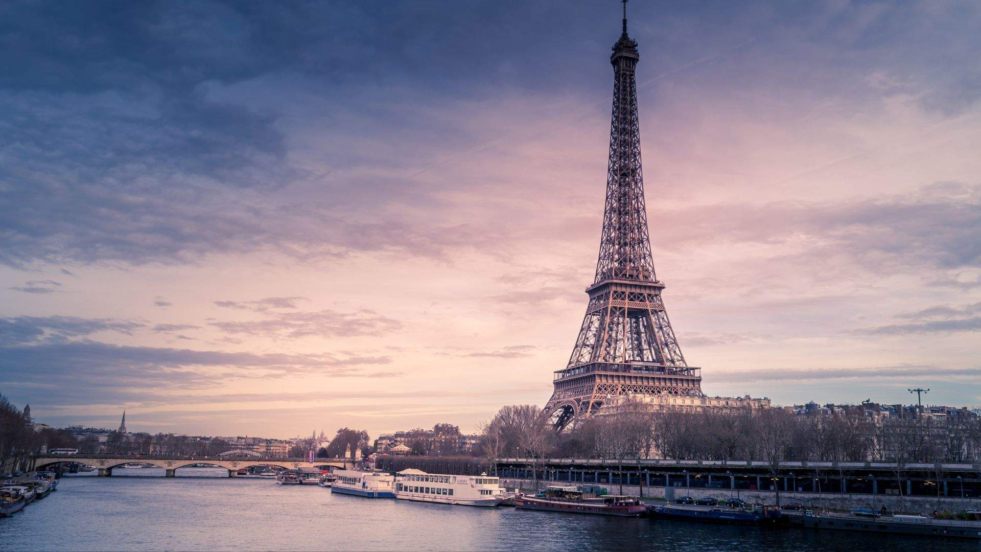 Top 10 cele mai aglomerate destinații turistice în 2025. Află când e cel mai bun moment să le vizitezi