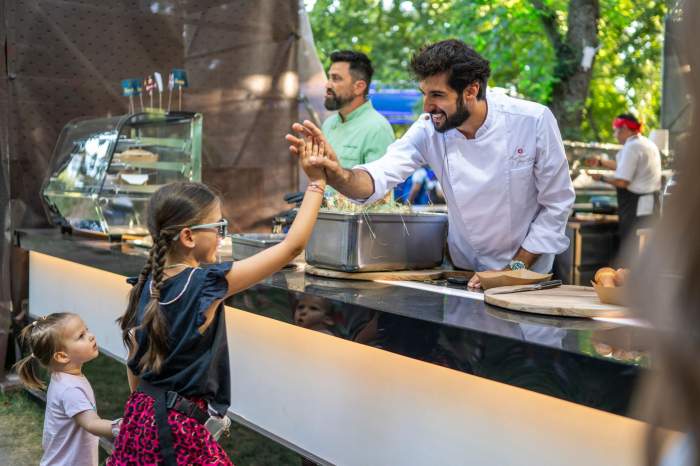 Jurații Chefi la cuțite au petrecut trei seri magice la Festivalul Summer Well,  alături de fanii show-ului culinar