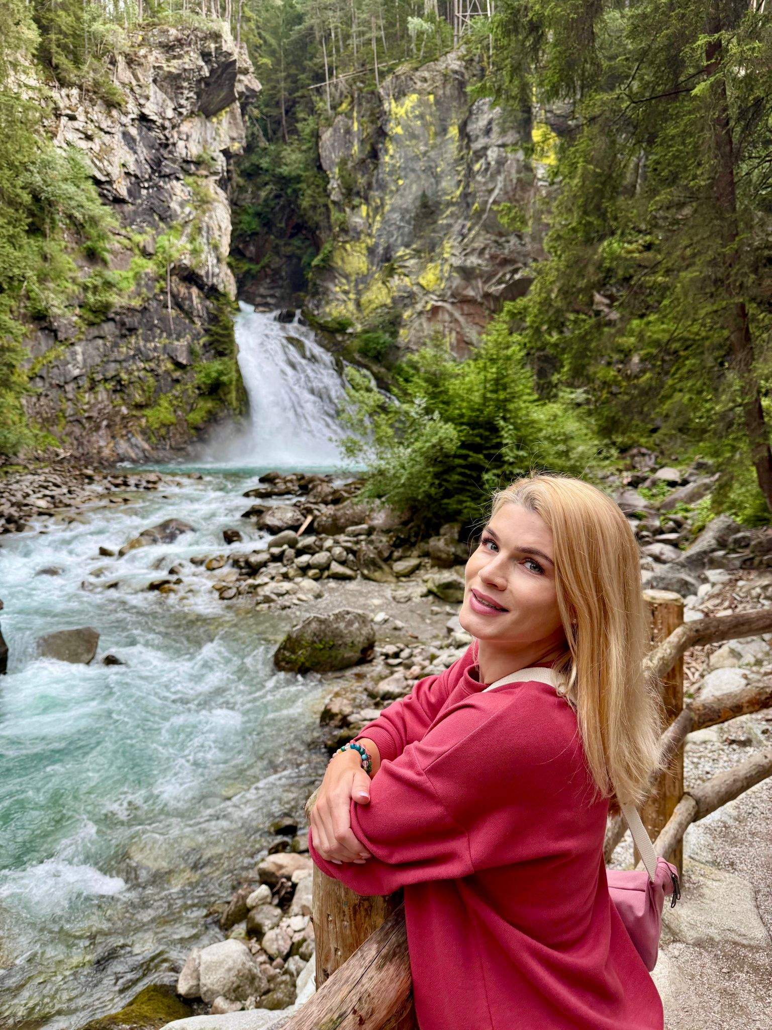 Ella Prodan, actrița din Iubire cu parfum de lavandă, despre vacanță și revenirea pe platourile de filmare: ”Mi-am lăsat personajul la plajă în Podișor”