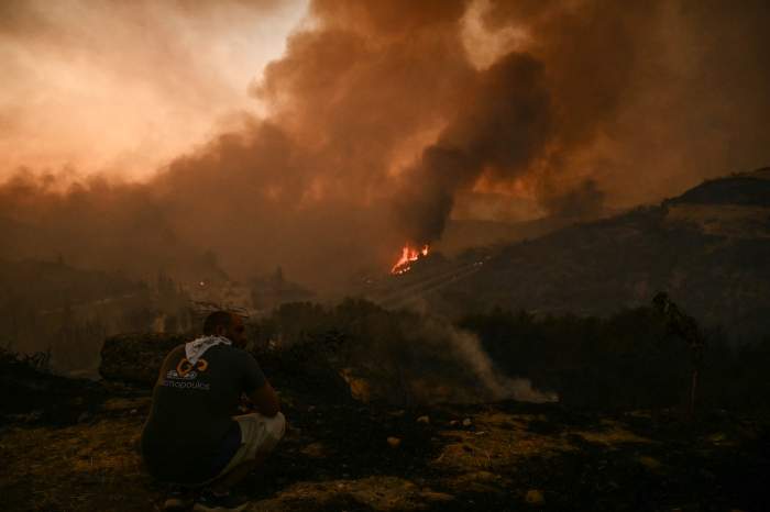 incendiu grecia