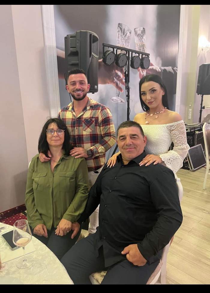 andrei pernes cu toata familia