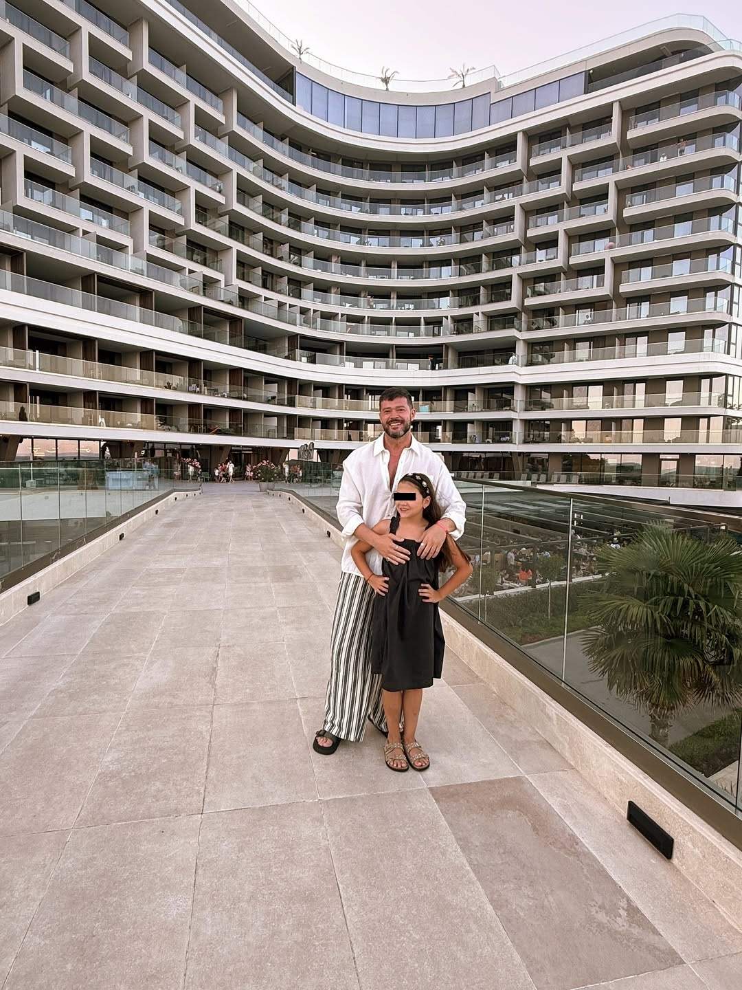 victor slav, iubita lui si fiica
