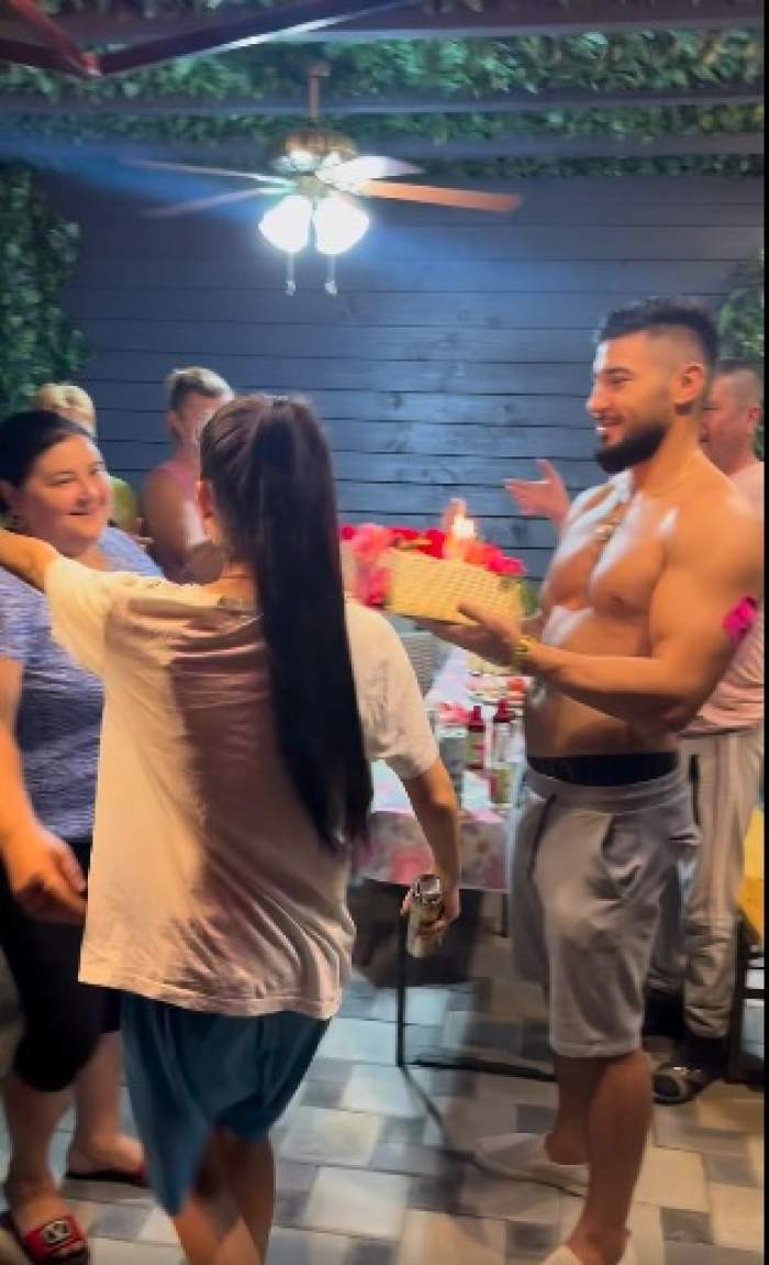 Mama lui Bogdan Mocanu și-a sărbătorit ziua de naștere! Cum a fost surprinsă de fiul ei | VIDEO
