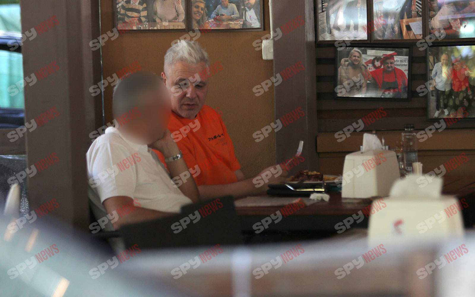 Salata l-a pus în dificultate pe Marius Şumudică! Antrenorul se descurcă mai bine cu proteinele, ca orice sportiv