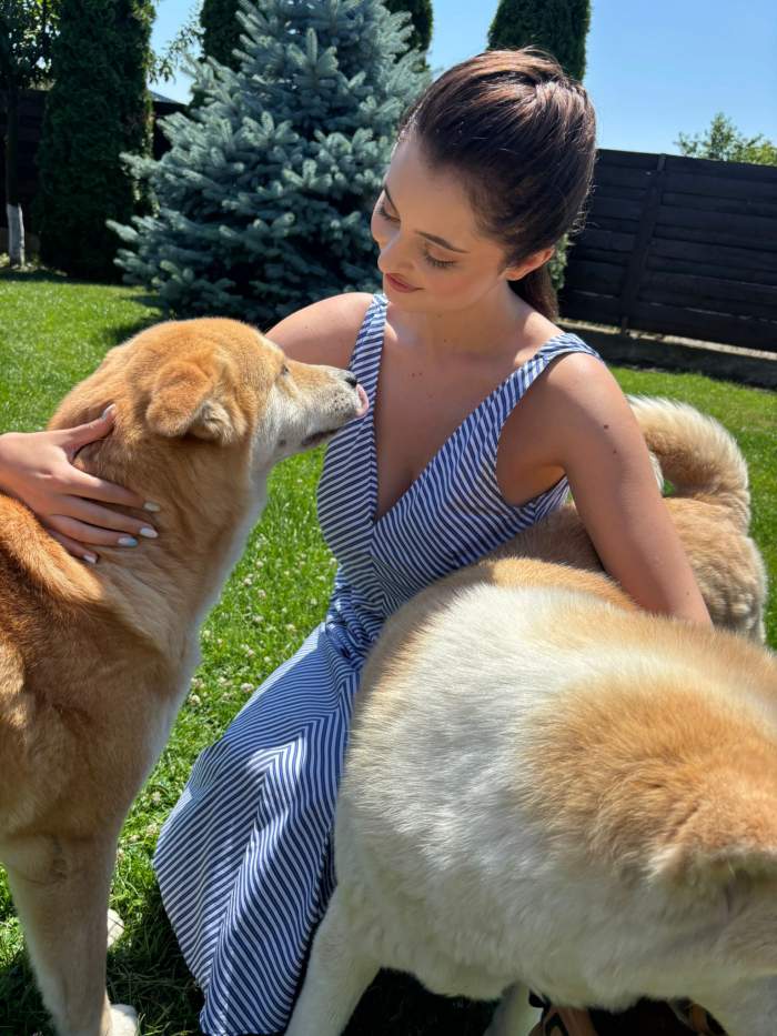 Alexia Caras, actrița din Iubire cu parfum de lavandă, despre vacanță și revenirea pe platourile de filmare: „Mi-a lipsit ritmul platoului, energia aia alertă