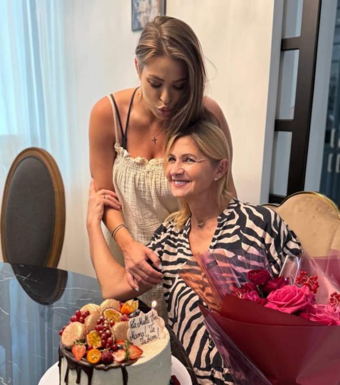Roxana Nemeș și mama ei