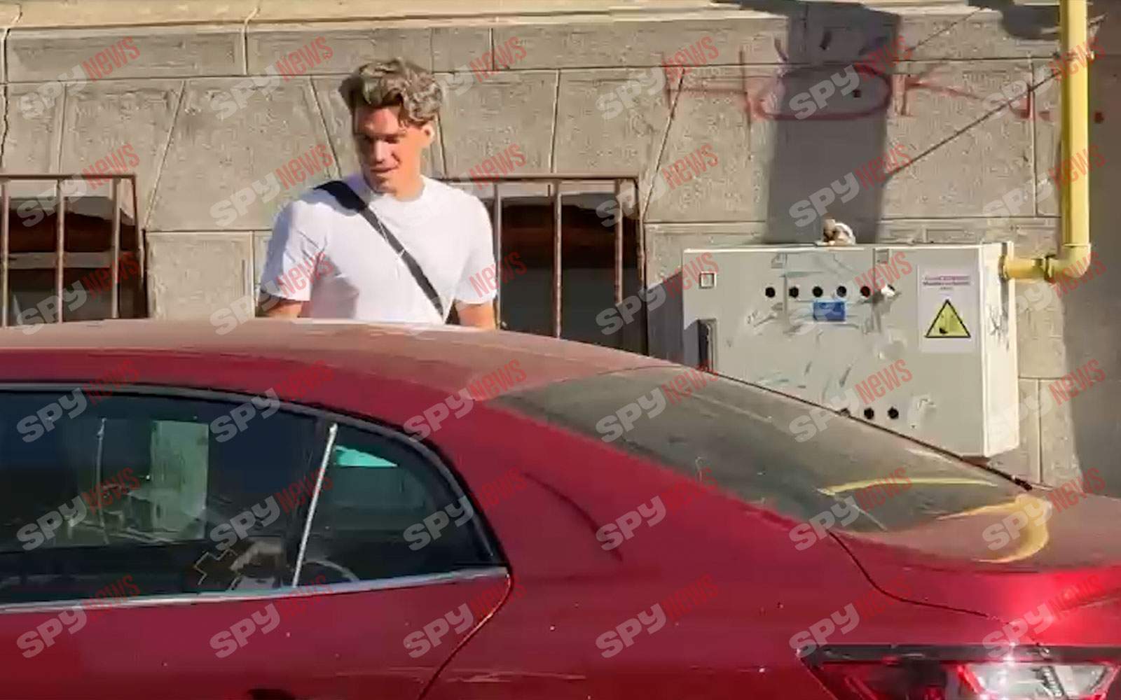 Primele imagini cu Ianis Hagi, după ce a devenit tată! Elena Hagi a născut astăzi un băiețel perfect sănătos | PAPARAZZI