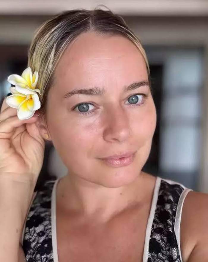 laura cosoi