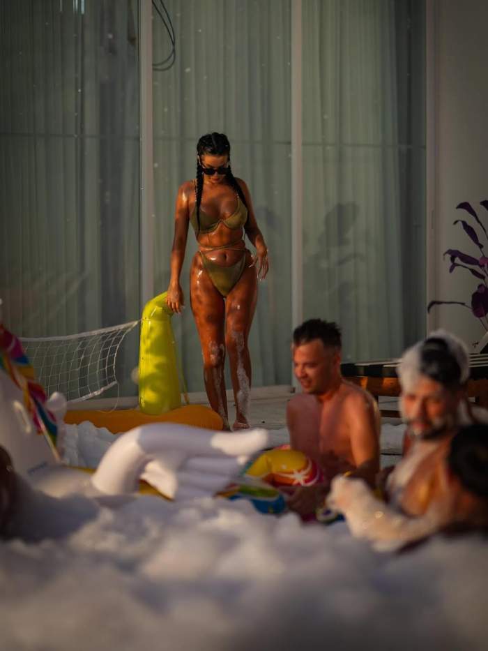 ionela insula iubirii