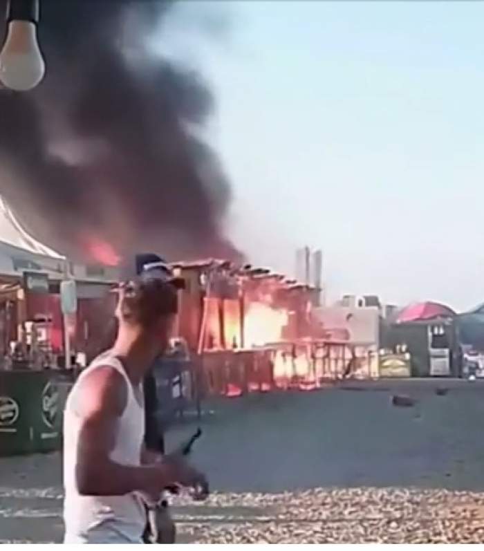 Scene de groază la bâlciul din Oltenița! O terasă a luat foc, după ce un furtun de la o butelie s-a spart | FOTO