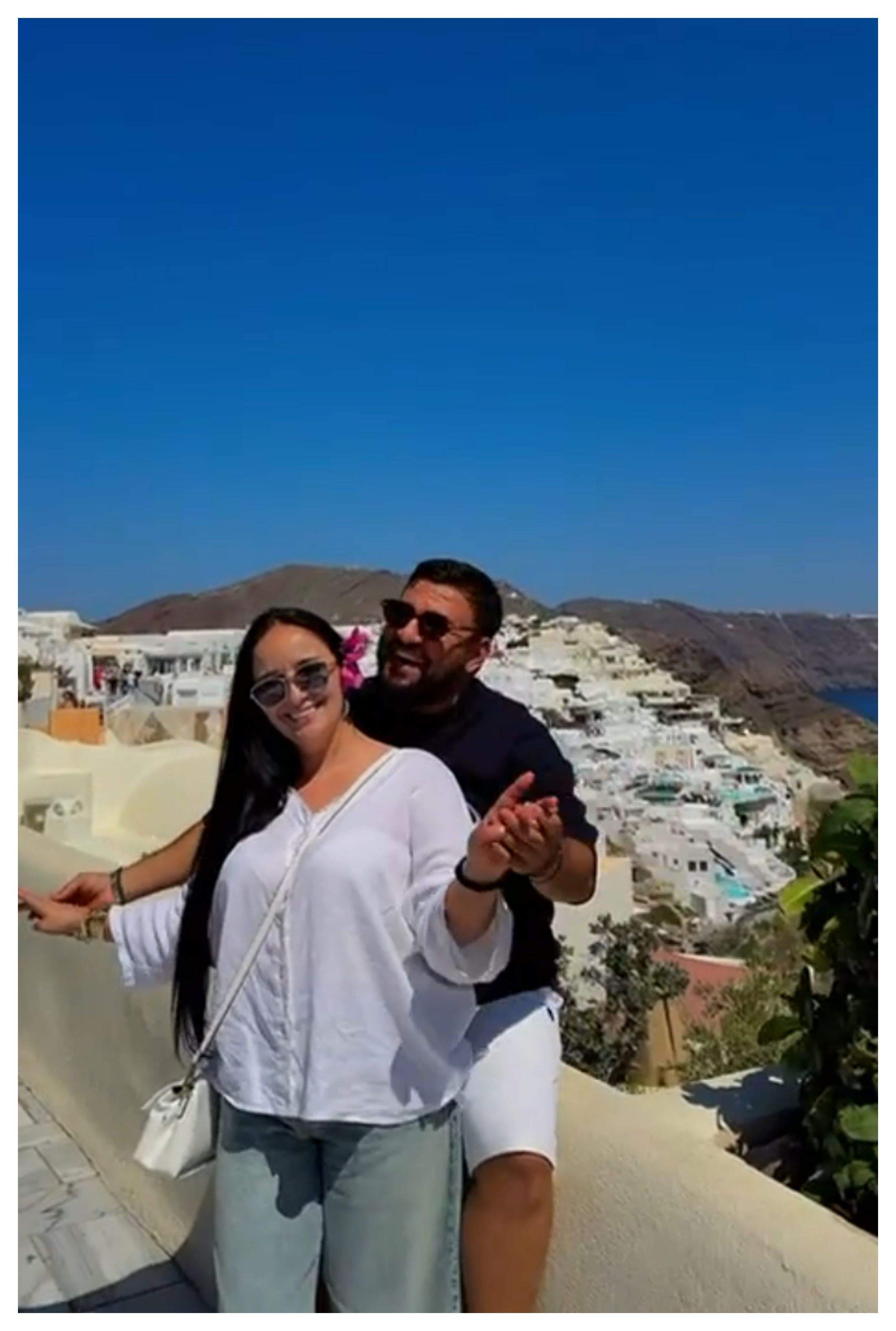 Costel Biju, imagini din vacanța cu soția lui, Andreea. Destinația aleasă de cei doi | FOTO